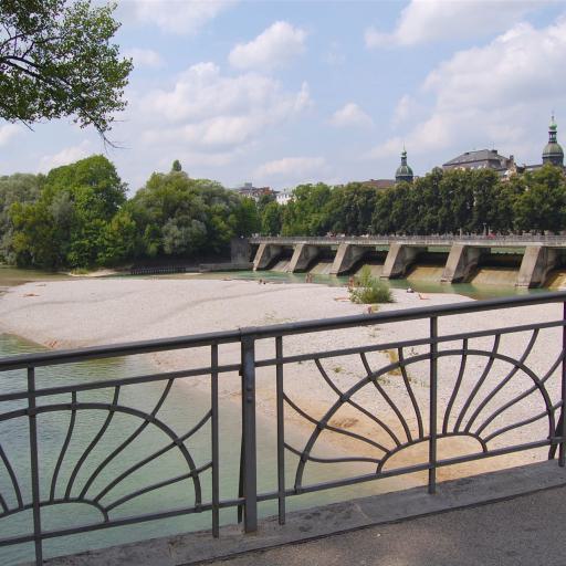 Entlang der Isar